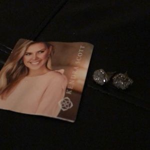 Kendra Scott Tessa Silver stud earrings platinum